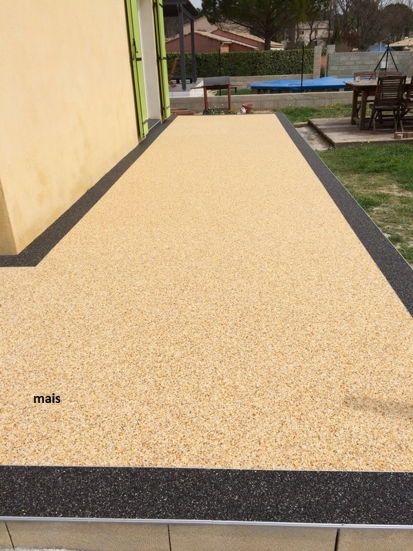 TERRASSE EN RÉSINE - KIT 63 M² MAÏS 2/4mm 42 sacs